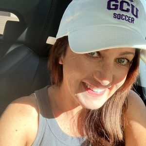 Meet your Posher, Lanette